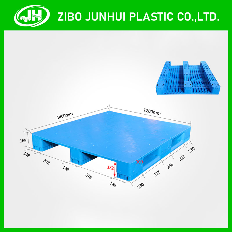 1400x1200 three runner plastic pallet