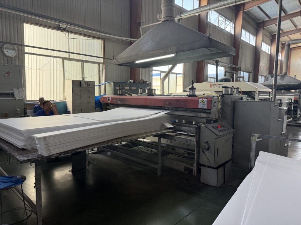 PP Hollow Sheet Manufacturer